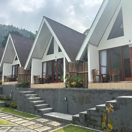 Buana Hill